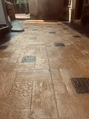 Durability Floor Design for Home