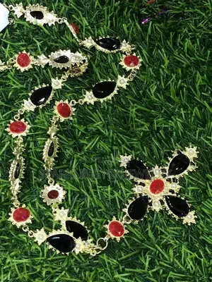 Celebrity Necklace 
