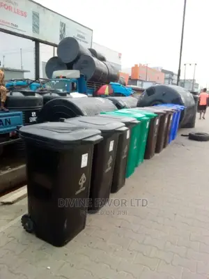 Geepee Dustbin 240 Litre for Waste Management