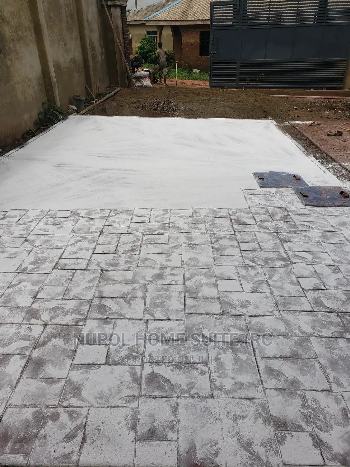 Stamped Concrete Floor (Ashlar Pattern)