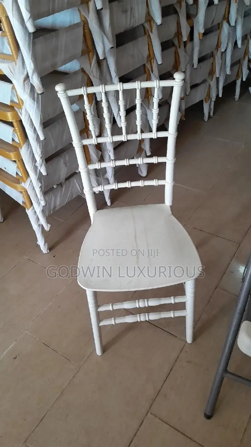 Plastic Chiavari Chairs