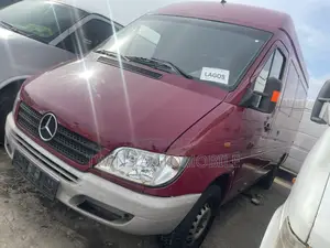 Mercedes-Benz Sprinter 2008 Red