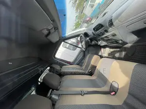 Mercedes-Benz Sprinter 2008 Red