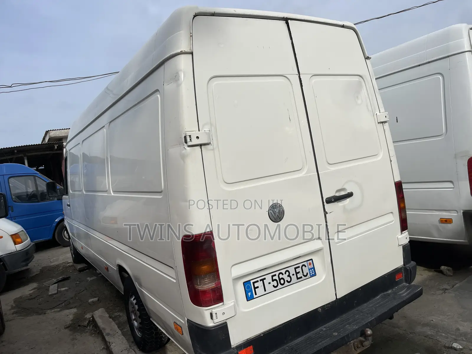 Volkswagen LT 2003 Pink