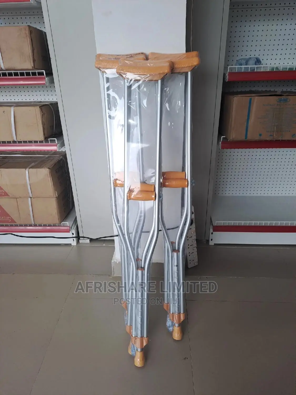 Underarm Crutches