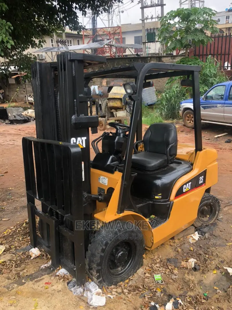 3tons Caterpillar Forklift,