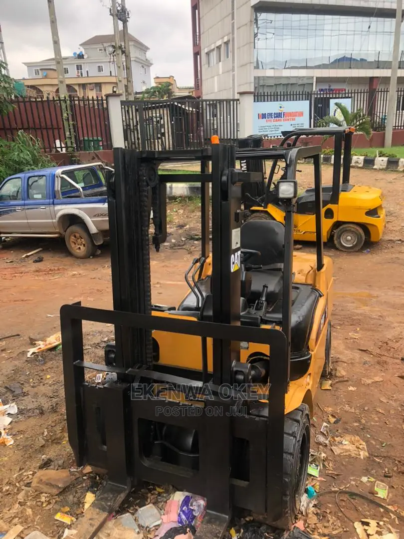 3tons Caterpillar Forklift,