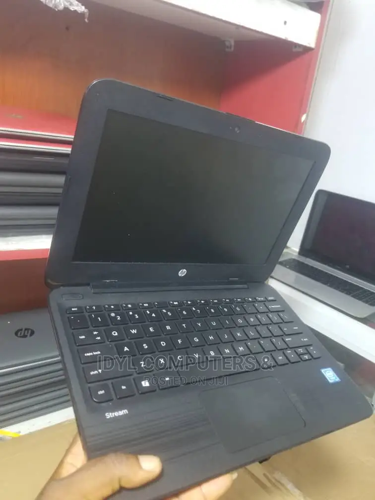 Laptop HP Stream 11 Pro G3 4GB Intel Celeron SSD 60GB