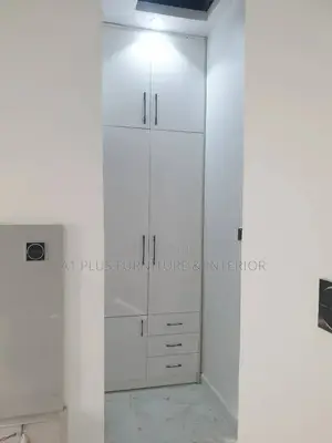 Mini Full Height Wardrobe W1000 X H3000 in HDF High Gloss