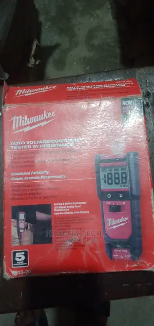 Auto Voltage/Continuity Tester W/Resistance