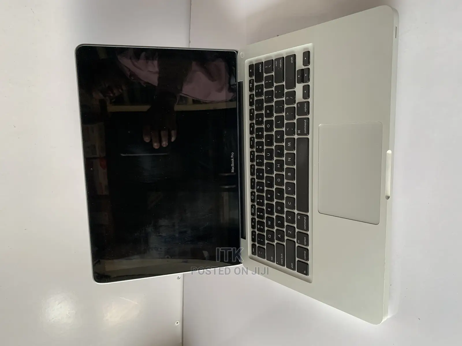 Laptop Apple MacBook Pro 4GB Intel Core 2 Duo HDD 500GB