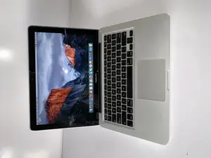 Laptop Apple MacBook Pro 4GB Intel Core 2 Duo HDD 500GB