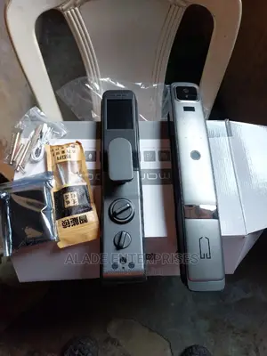 Face Recognition, Fingerprint Tuya Smart Lock APP/Key/Card