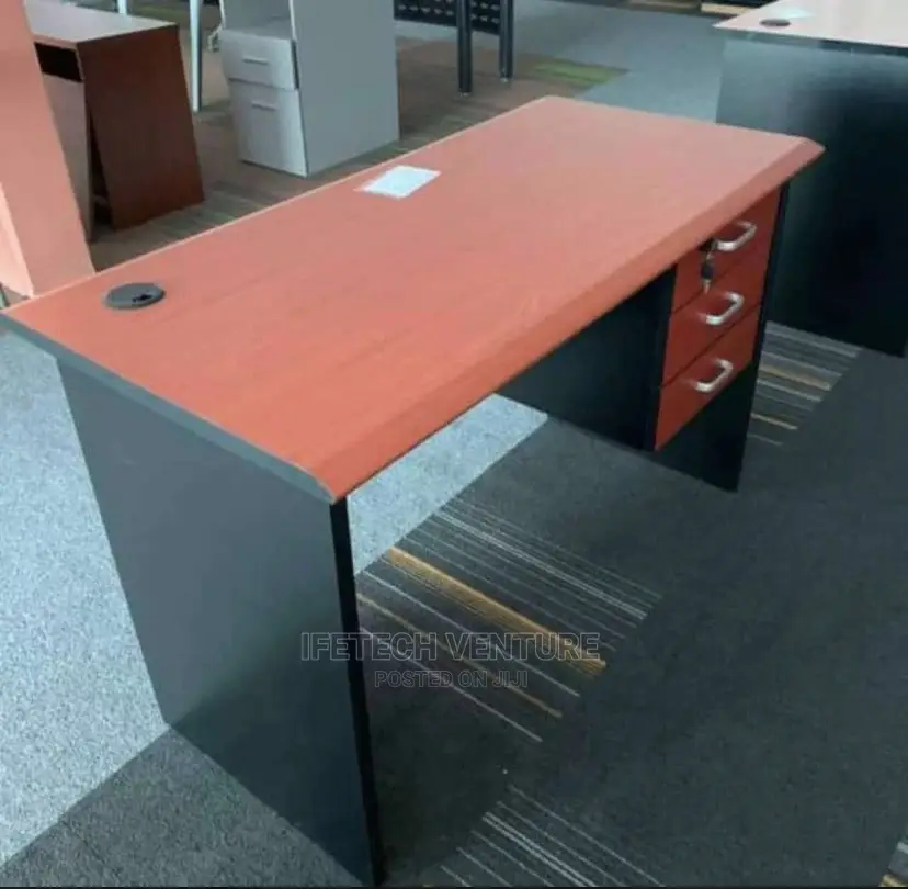 4ft Office Table