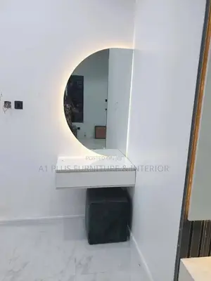Dressing Mirror With Lightning
