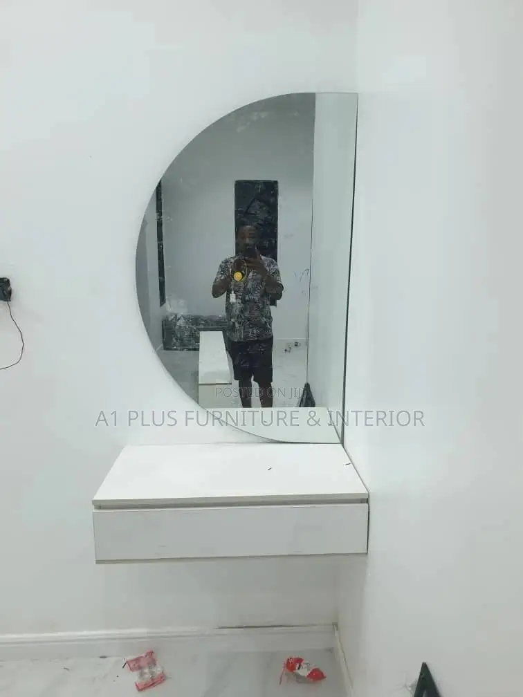 Dressing Mirror With Lightning