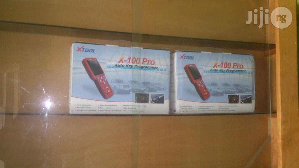 Universal Key Programming for Vehicles X100 Pro