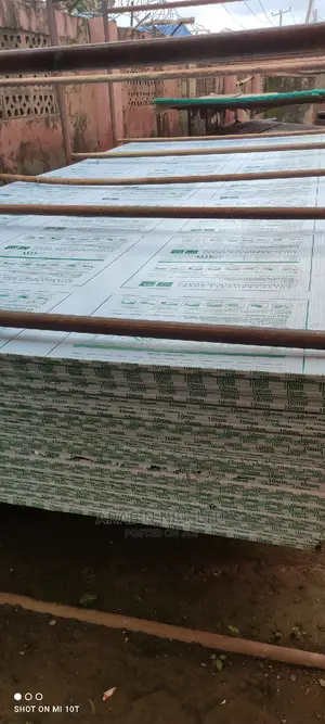 Polycarbonate Sheets/ Danpalon