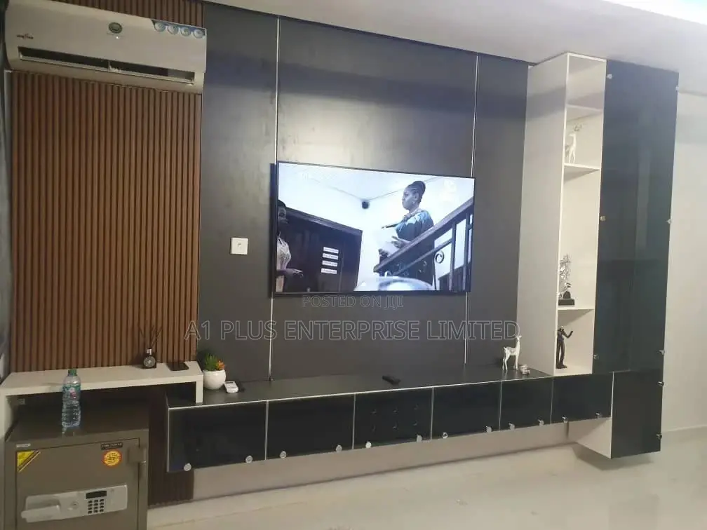Tv Wall Cladding With Side Decor Box, Table Console + Glass