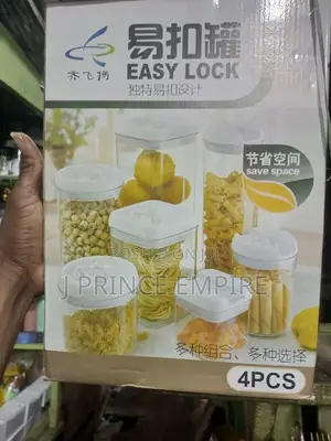 Kitchen Storage Container Set With Vacuum Seal