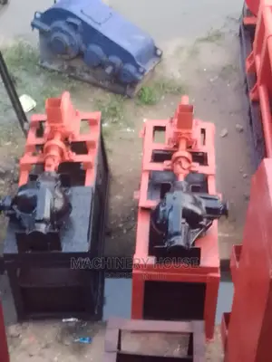 Oil Expeller And Crusher