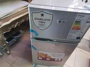 Brandnew Refrigerator Smal Freezer Wit Warrantylg100litres