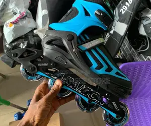 Roller Skate With Adjustable Aluminum Bracket