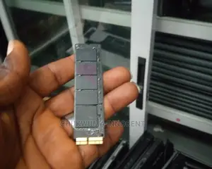 2015 Macbook Pro 128gb SSD
