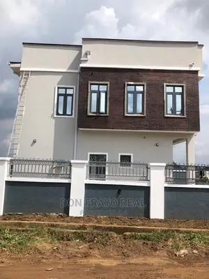 3bdrm Duplex in Asejire Coca-Cola, Ibadan for sale