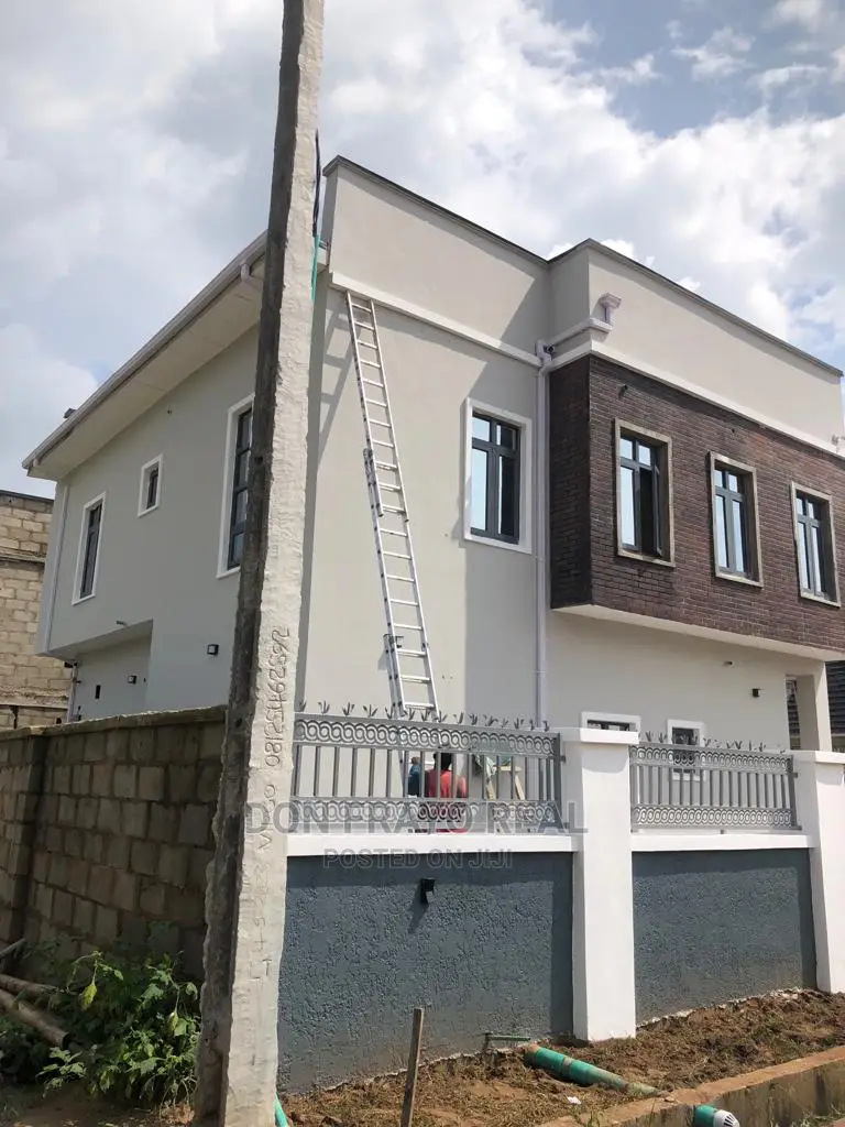 3bdrm Duplex in Asejire Coca-Cola, Ibadan for sale