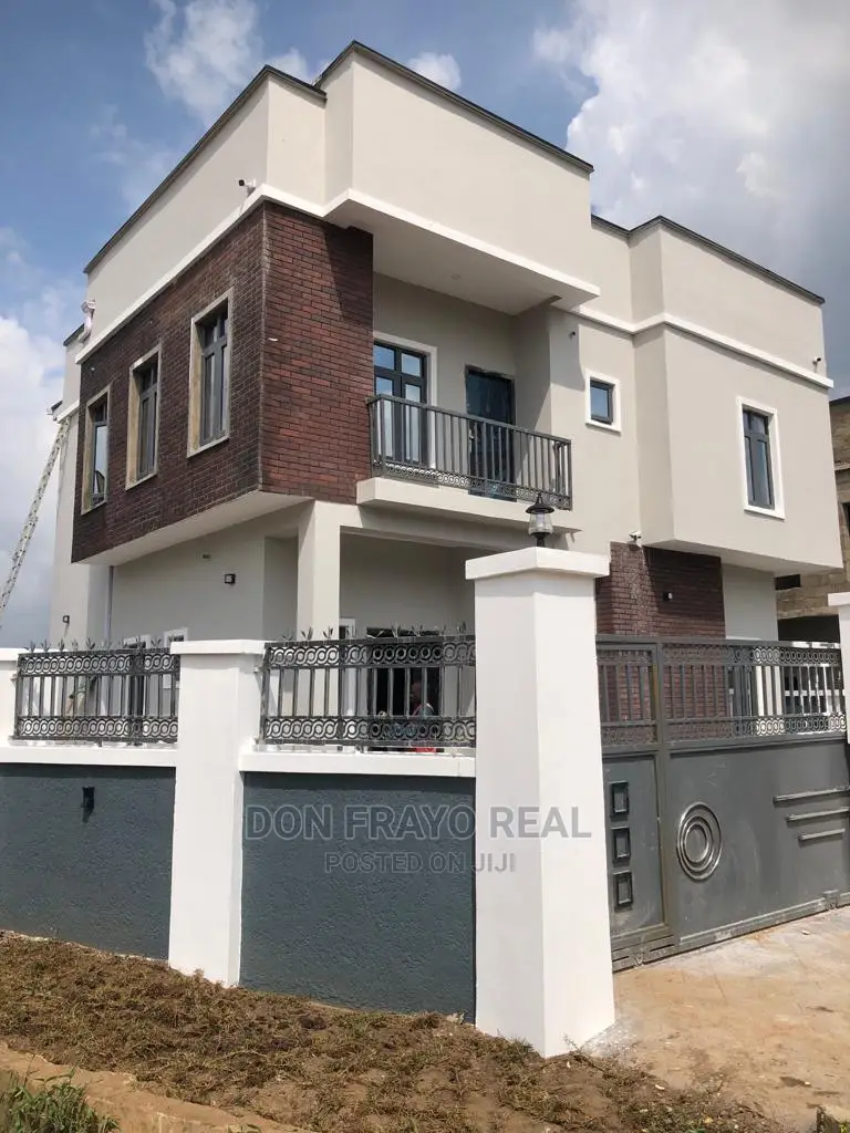 3bdrm Duplex in Asejire Coca-Cola, Ibadan for sale