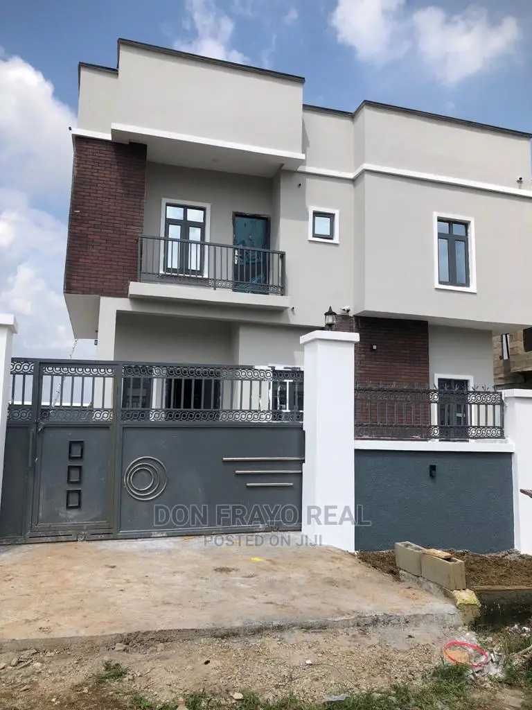 3bdrm Duplex in Asejire Coca-Cola, Ibadan for sale