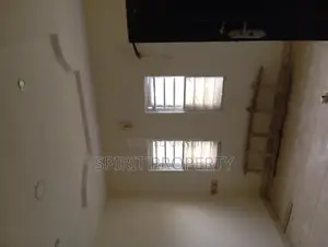 Newlybuilt 4bedroom Duplex With 2no of 2bedroom 140m