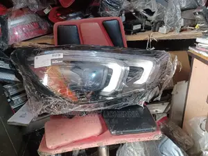 Headlamp Upgrading GLA250 2015 to 2020 Original