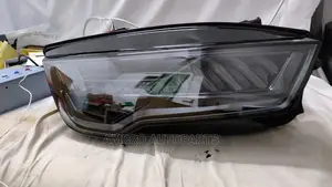 Complete Head Lamp Audi A7 2018 Matrix