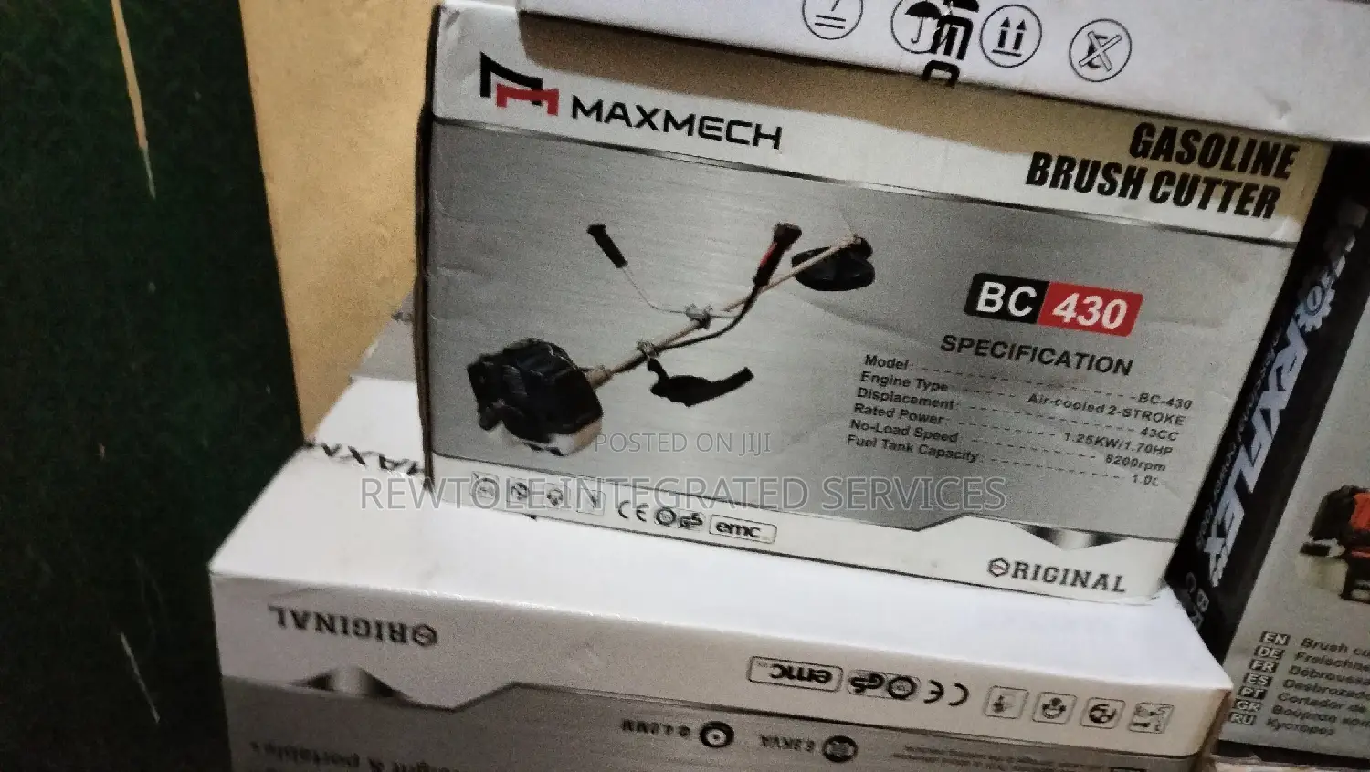 Grass Cutting Machine