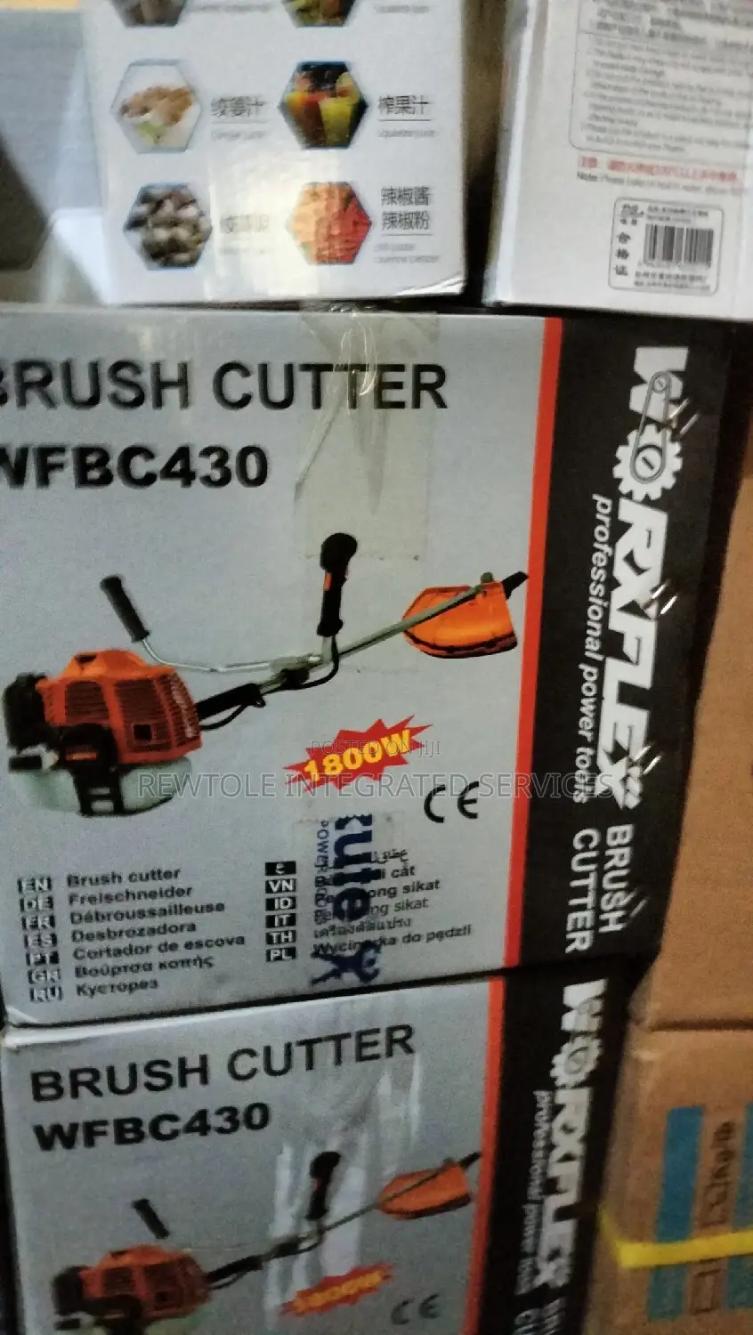 Grass Cutting Machine
