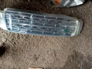 Toyota Highlander Upgrade Grill 2005/2006 Model