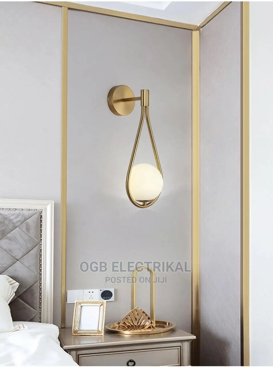 Gold Wall Bracket