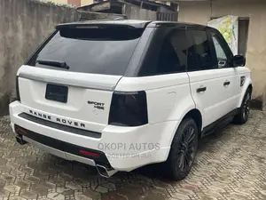 Land Rover Range Rover Sport HSE 4x4 (5.0L 8cyl 6A) 2012 White