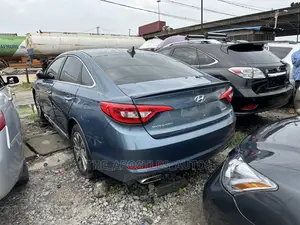 Hyundai Sonata 2016 Blue