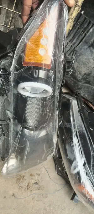 Headlamp for Venza 2012/2013 Newly Designed Yahoo Type