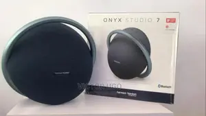 Onyx Studio 7 Brand New