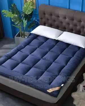 Fluffy 5inch Mattress/Bed Topper