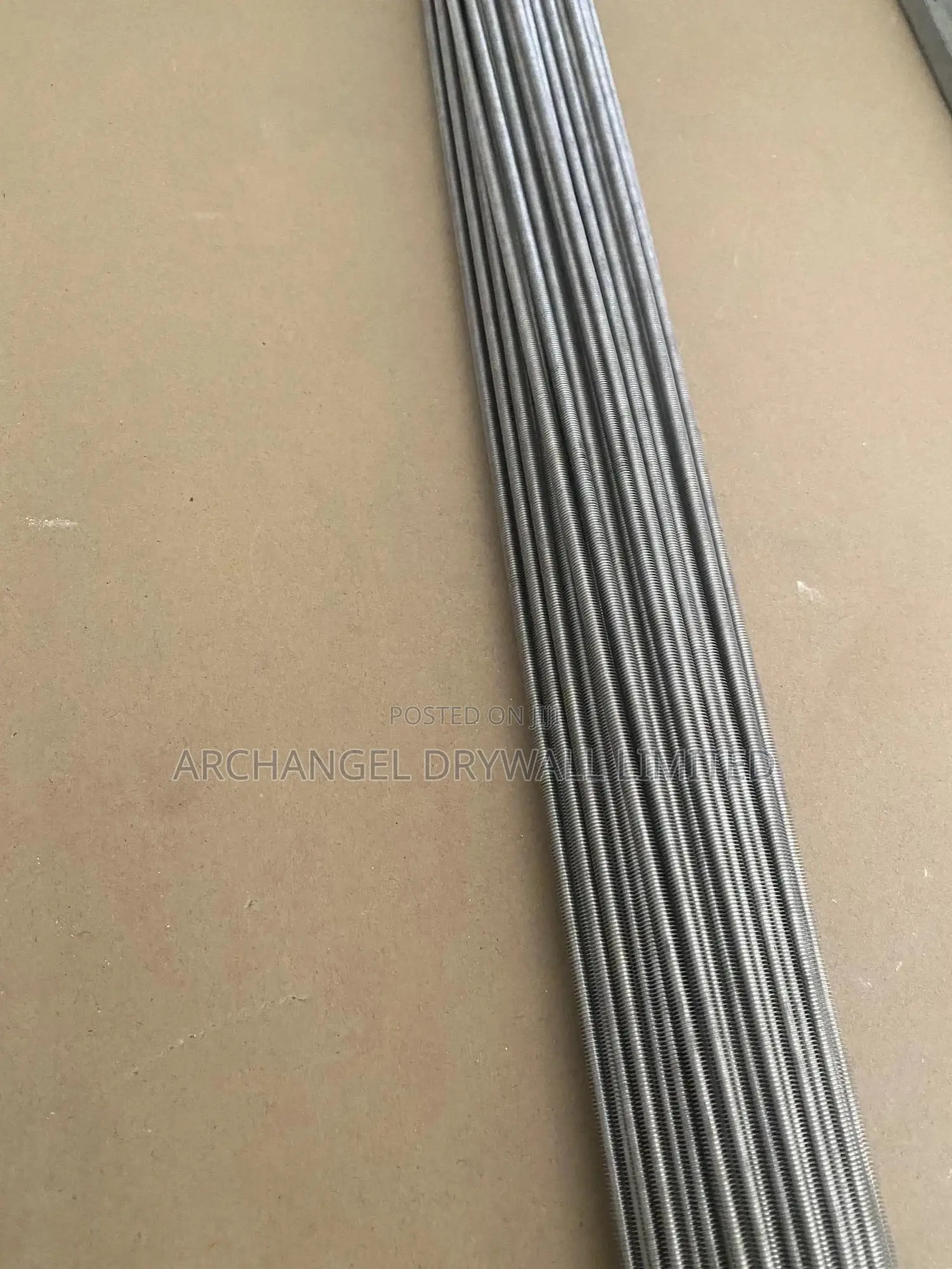 Threaded Rob 6mm