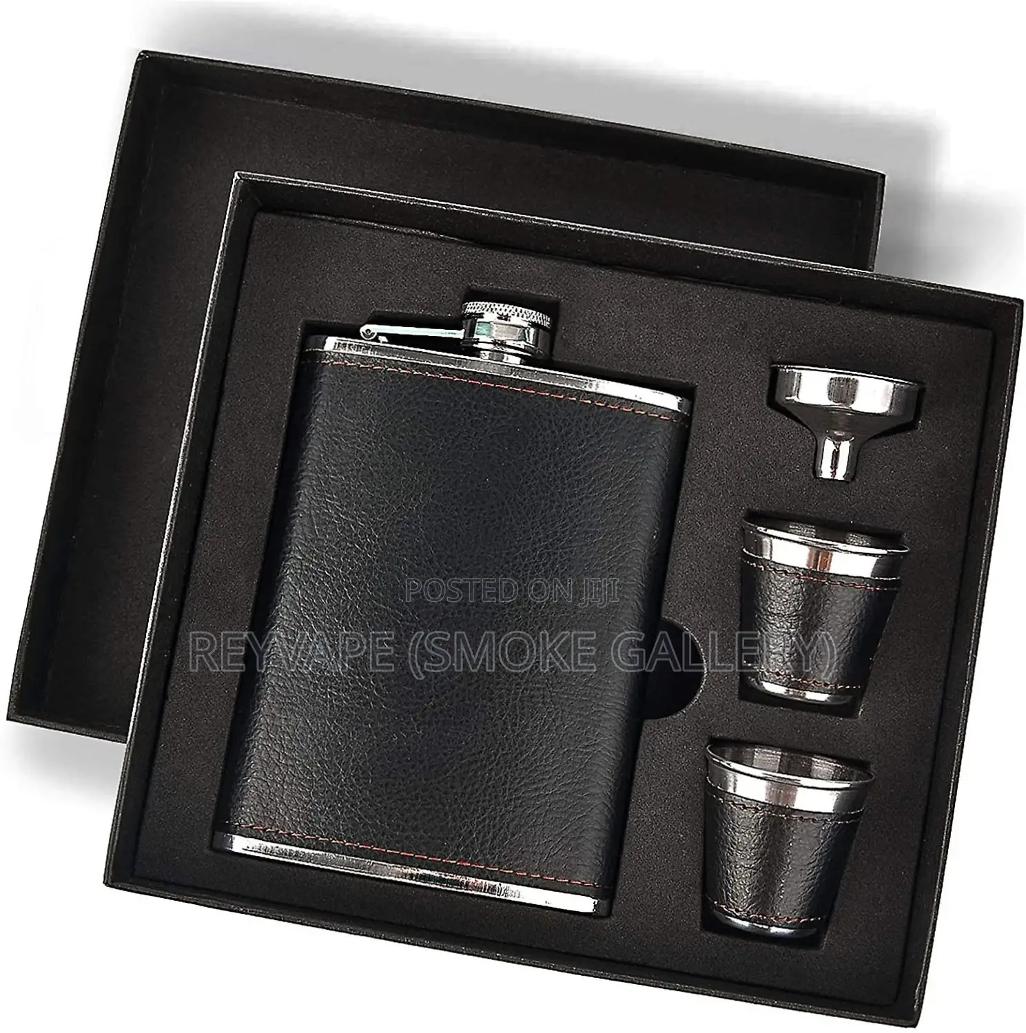 Whiskey Flask With Accessories