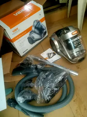 Bagles Vacuum Cleaner