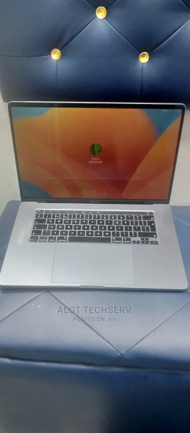 Laptop Apple MacBook Pro 2019 16GB Intel Core i9 SSD 1T