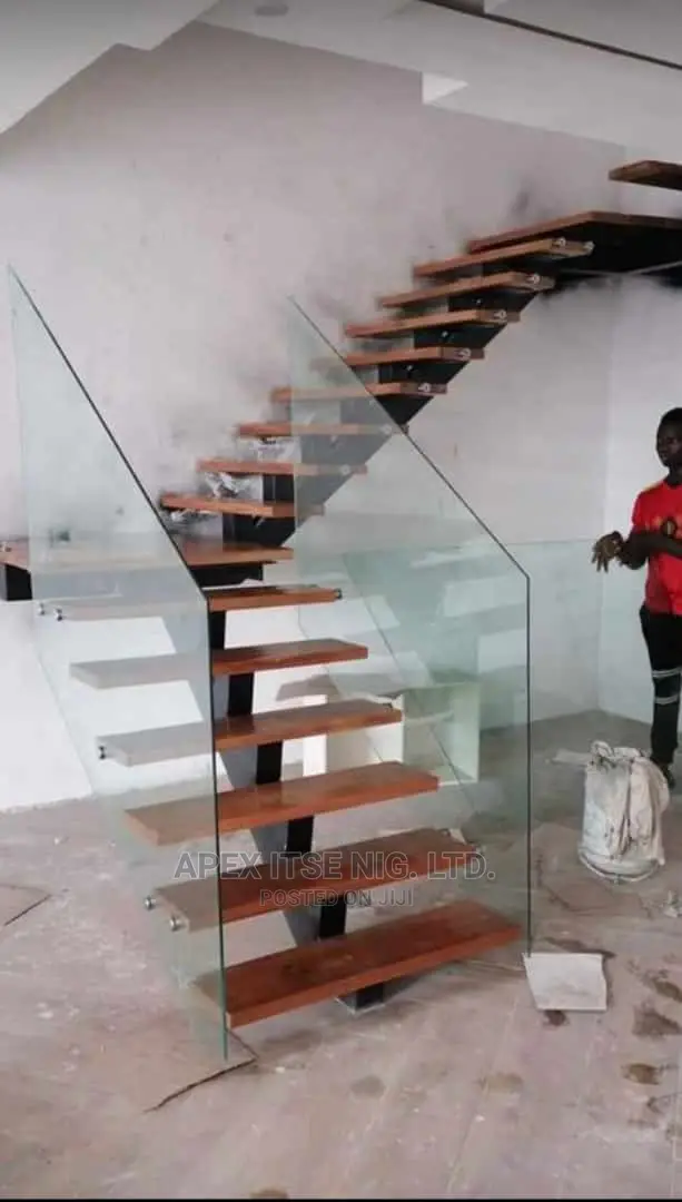 Suspended Staircase Glass
