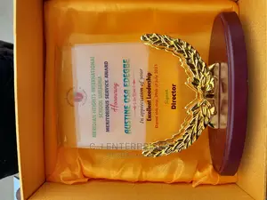 Glass Award Plaque A88